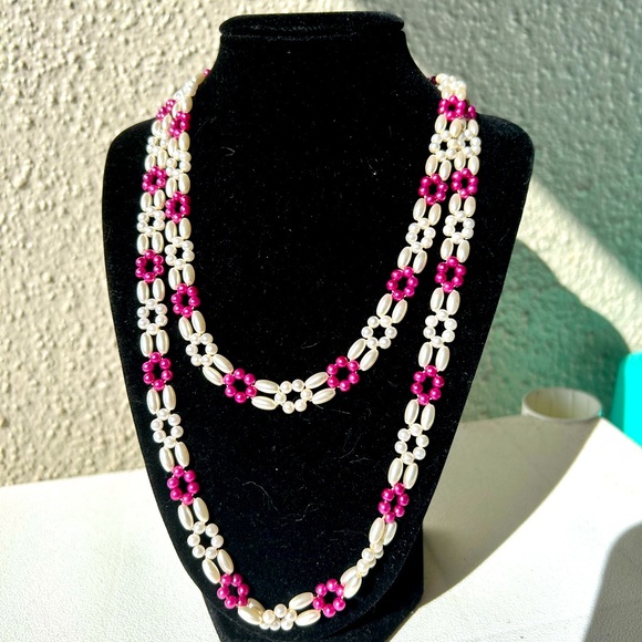 Necklace/Lei with Pearl look and Purple Beads. 21 inches long. - Picture 2 of 3